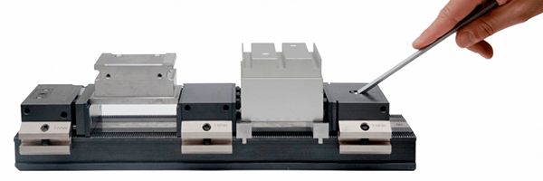 Lyndex-Nikken Modular Clamping Rail System